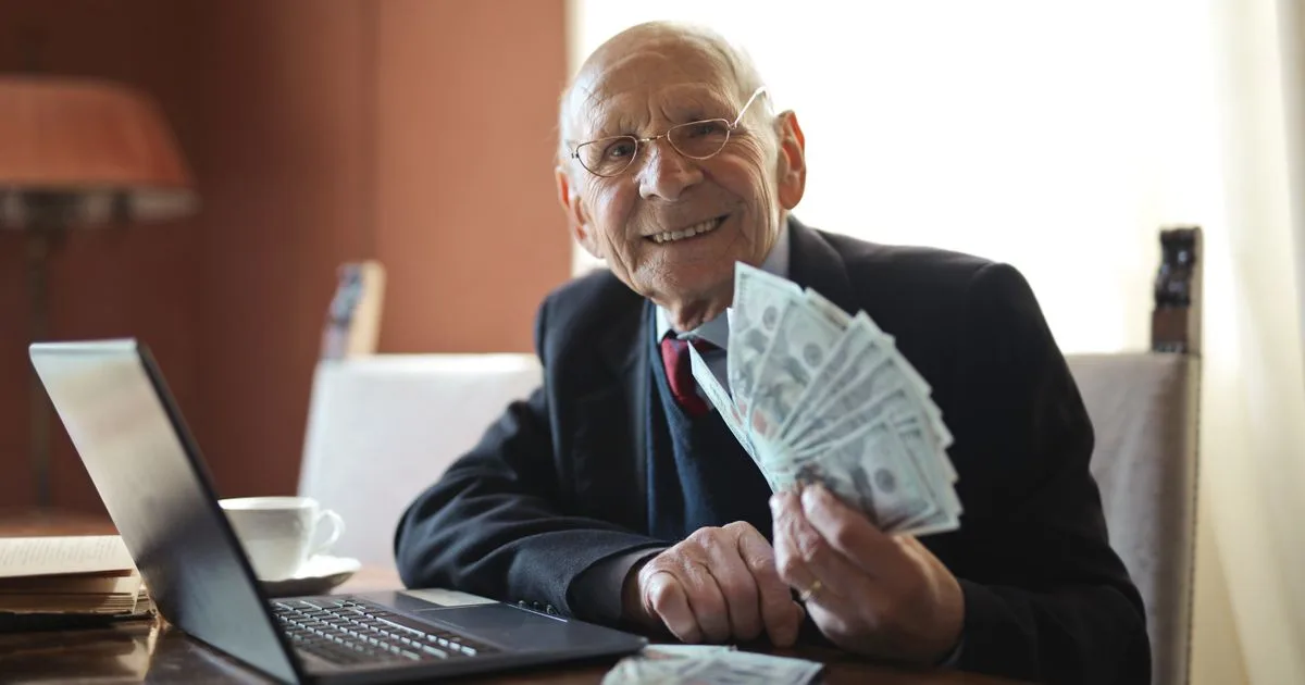 ChatGPT + resume revision service, more than 10,000 monthly profits