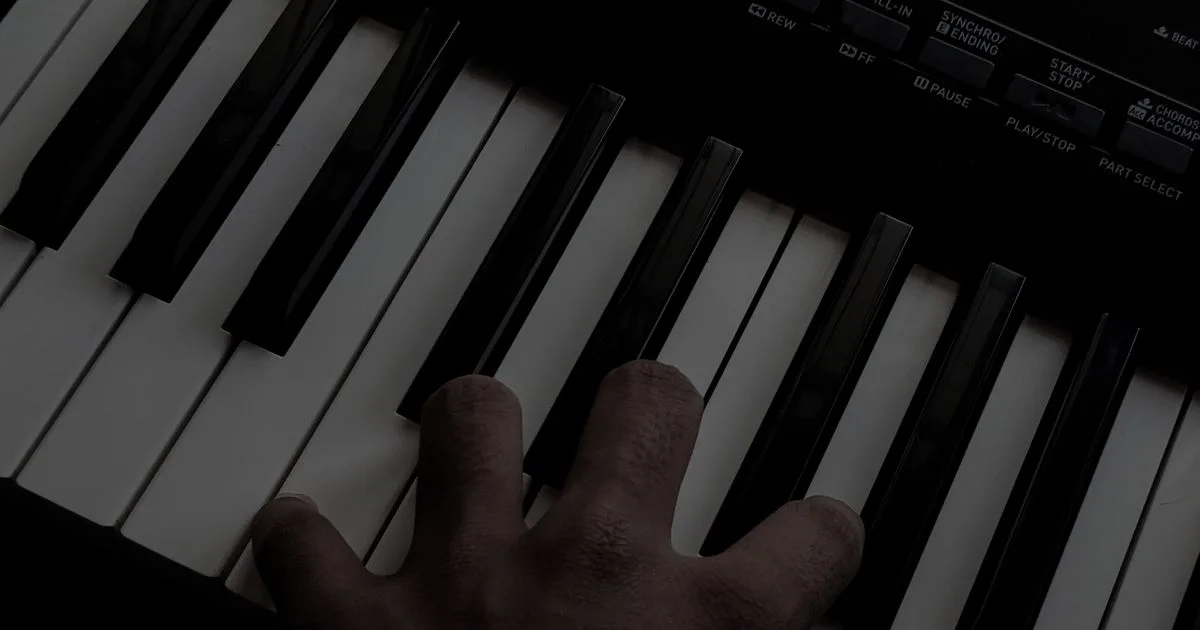 AI produces dynamic Lofi music videos, 50 business orders in 3 months, 10,000 + per month for matrix operations